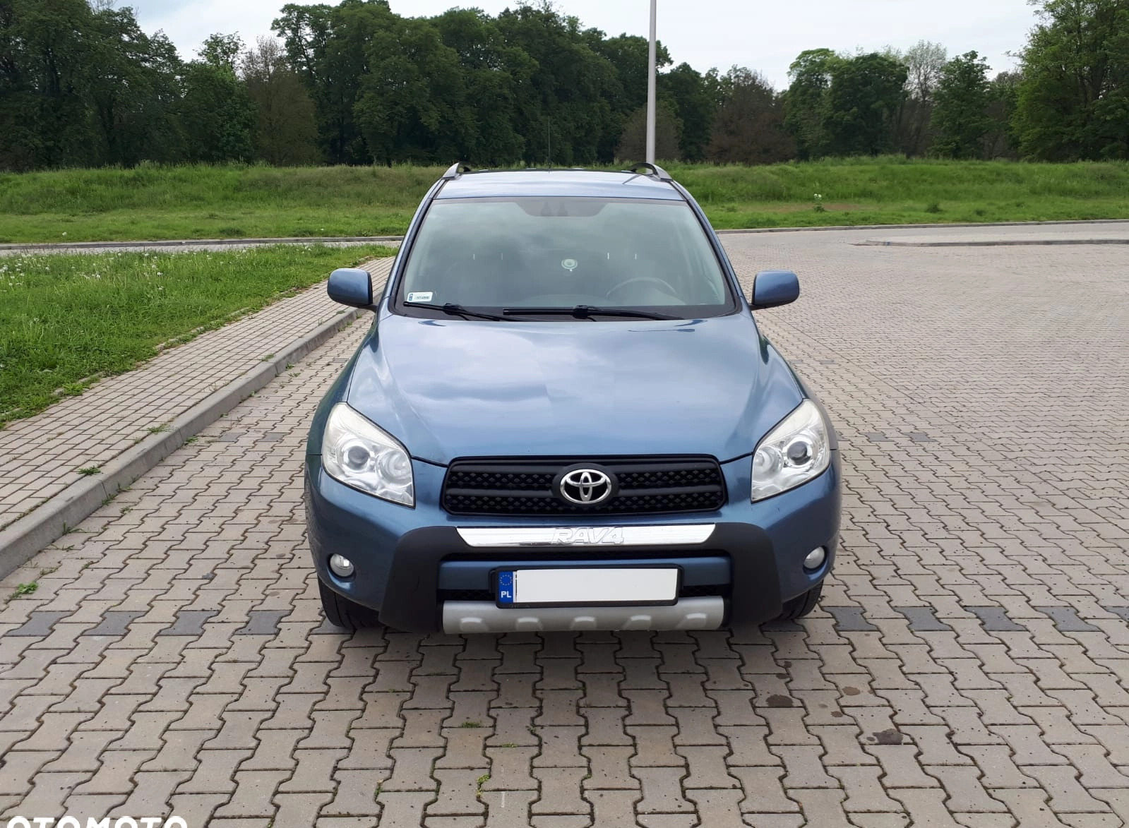 Toyota RAV4 cena 27800 przebieg: 233000, rok produkcji 2007 z Legnica małe 232